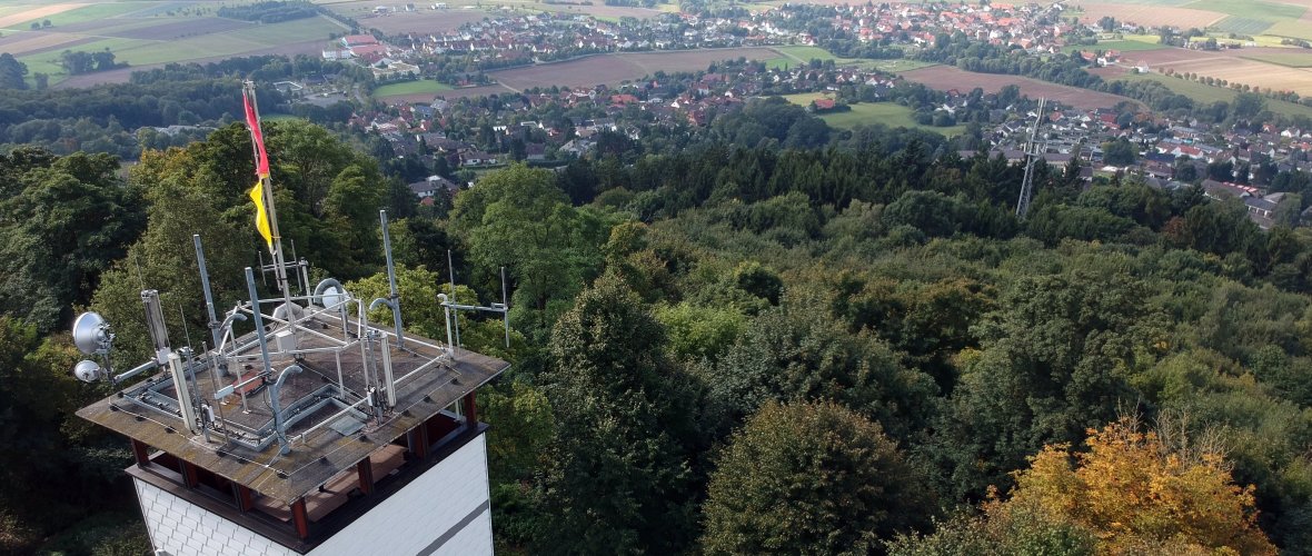 Niedenstein mit dem Wahrzeichen Hessenturm